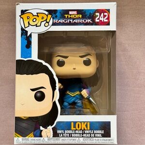 FUNKO POP! Marvel Thor Ragnarok Loki (Sakkaran) #242